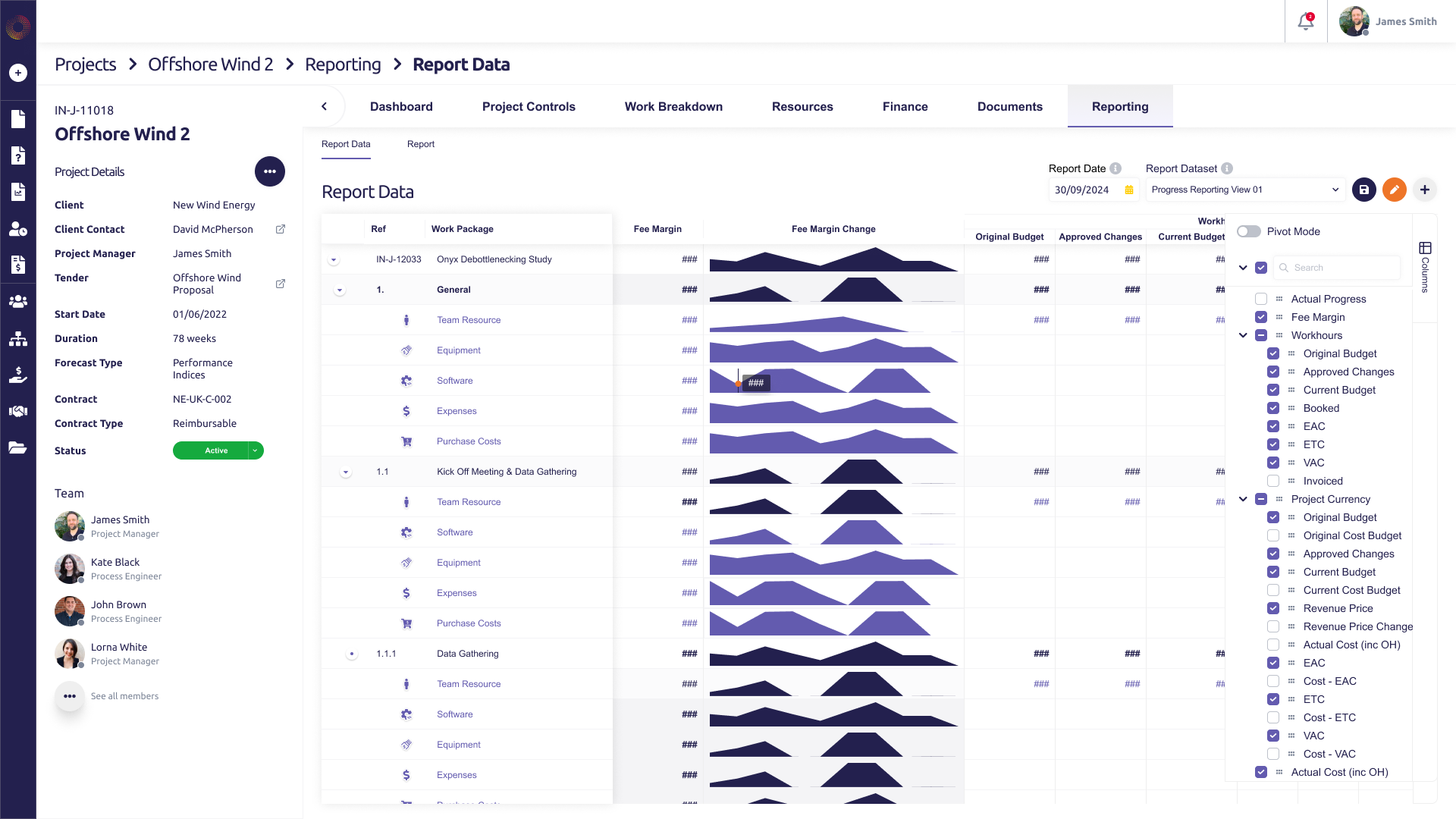 Report Data: project managers can choose the dataset, date and visible columns before the report is composed for a client.